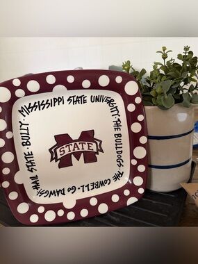 Mississippi State University Bulldogs Square Serving Piece by T Cabells Too
